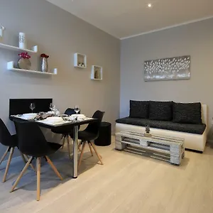 Apartman Karla, Fiume